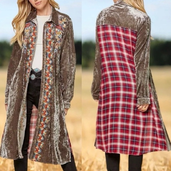ANDREE BY UNIT Dresses & Skirts - Gorgeous Andre’e By Unit Crushed Velvet Embroidered Plaid Duster Dress Lg